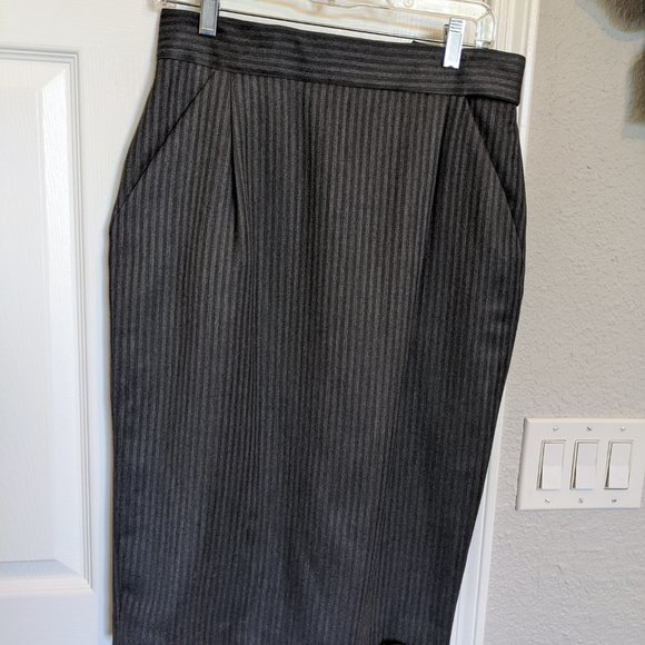 80S VINTAGE POWER WOMAN GREY WOOL SUIT.  BOSS Shoulder Pads, CRAFTSMANSHIP! 10 - Picture 12 of 15